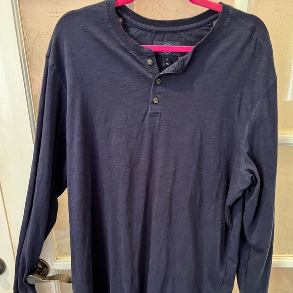 Even Tide long sleeve Henley; size: XL; great shape - Picture 1 of 2